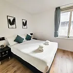 North Spacious For 6 Guests