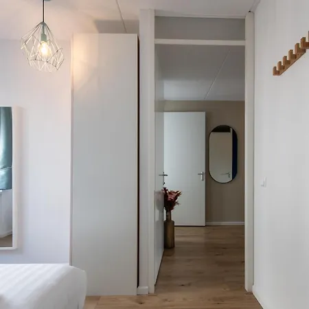 North Spacious For 6 Guests Appartement *